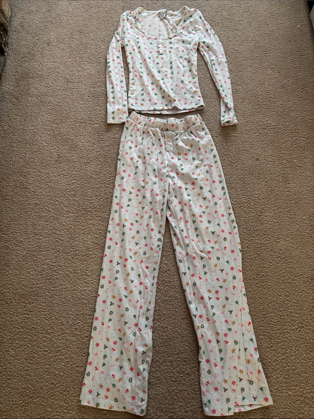 Better Together Xmas Pajama Set - Long Sleeve Top & Pants size small